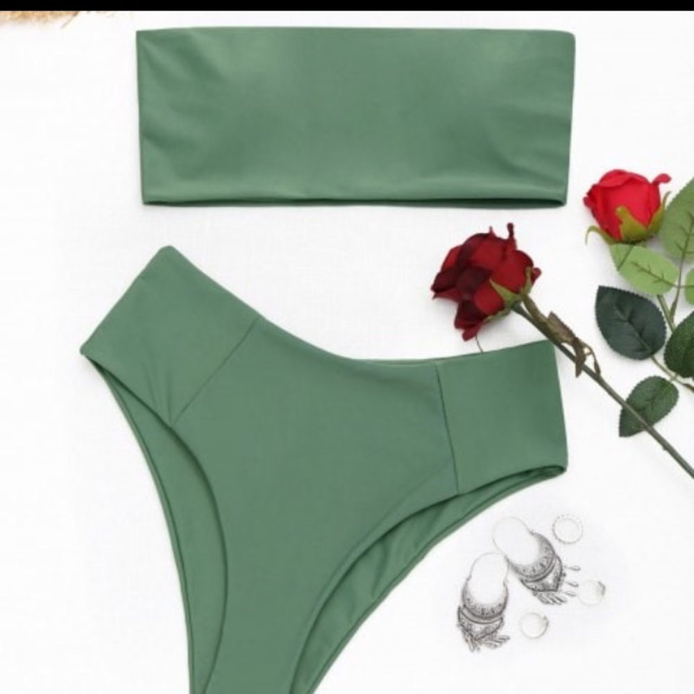 Zaful Green Cheeky Bandeau Bikini
